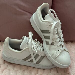 Adidas Women's White and Gray Sneakers